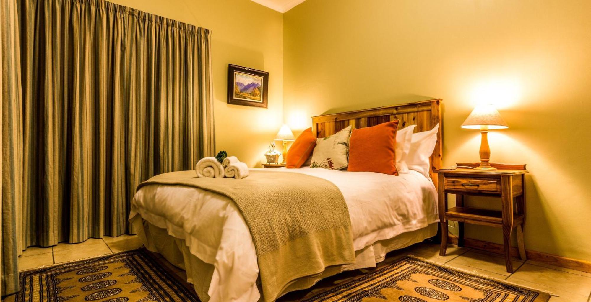 Orange Grove Villa Robertson Room photo